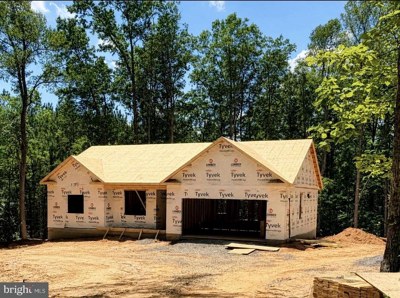 2.1 Acres of Land with Home for Sale in Unionville, Virginia