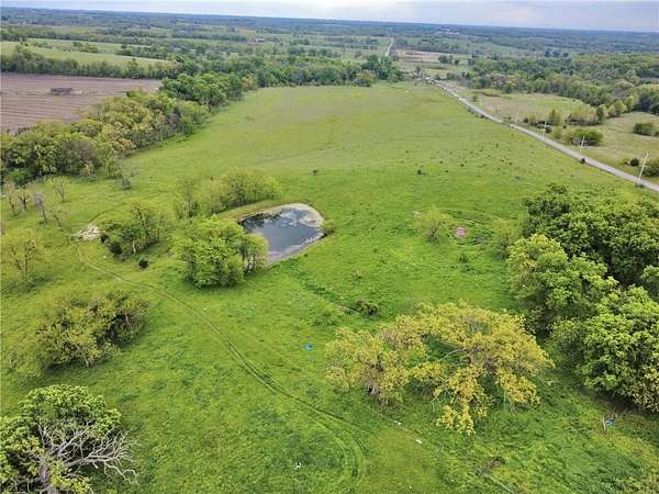 36.7 Acres of Agricultural & Residential Land for Sale in Princeton, Missouri