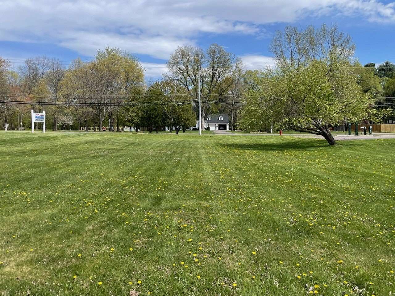 0.33 Acres of Commercial Land for Sale in Menomonie, Wisconsin