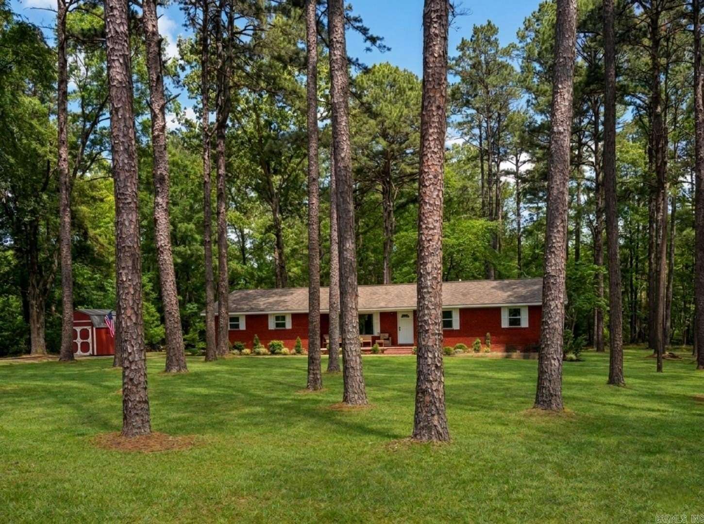 2.5 Acres of Land with Home for Sale in Higden, Arkansas