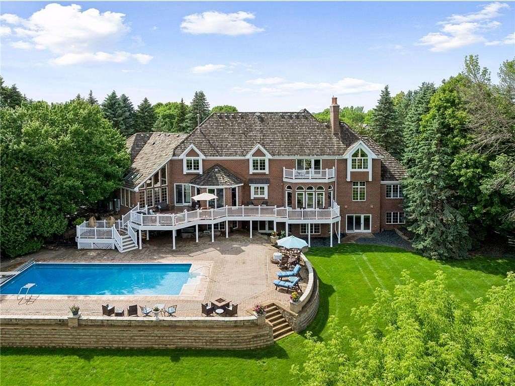 3.1 Acres of Land with Home for Sale in Dellwood, Minnesota