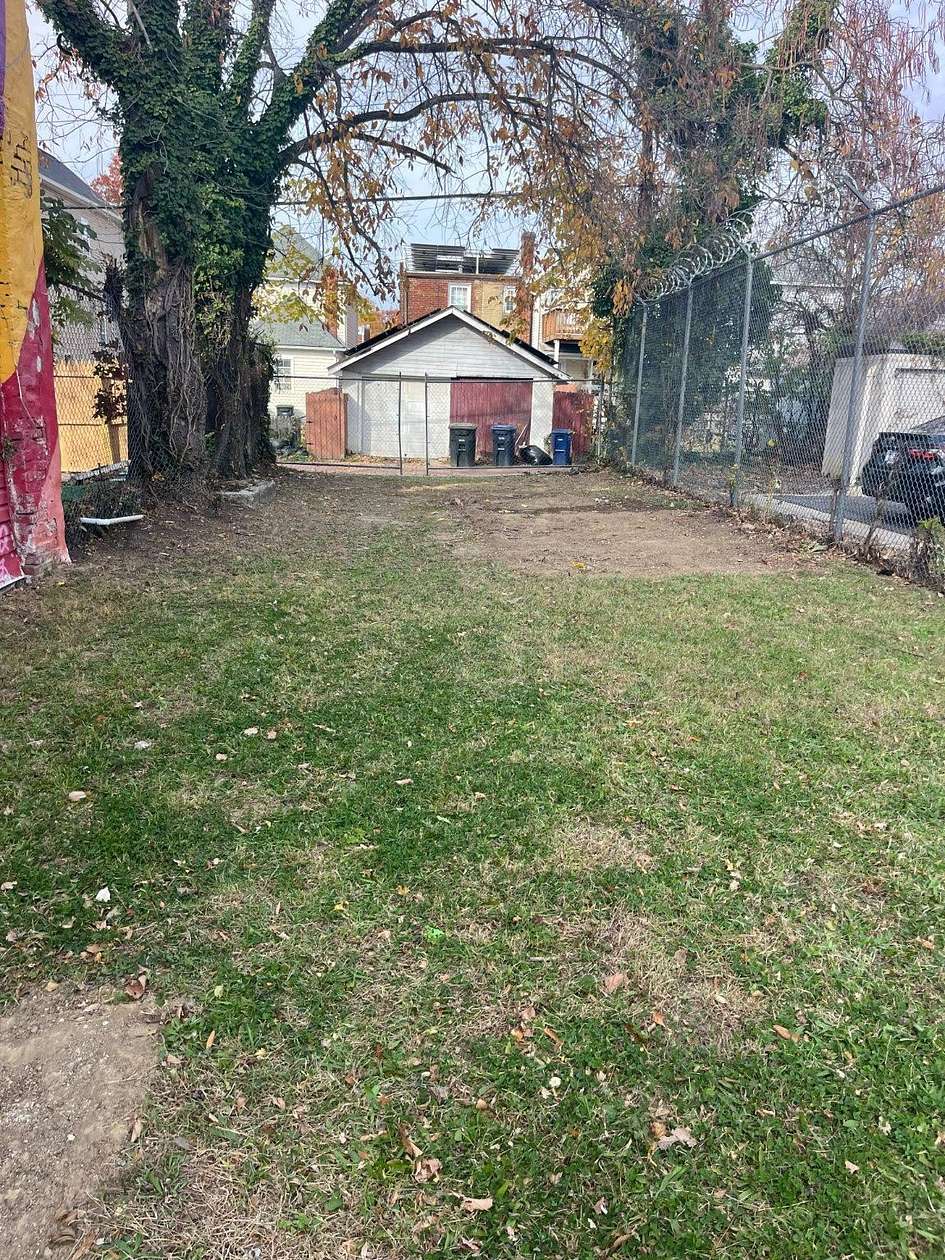 0.06 Acres of Land for Sale in Washington, District of Columbia