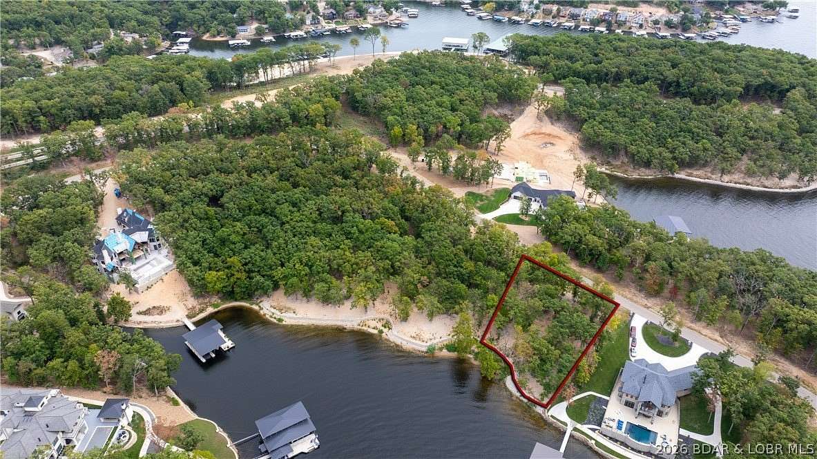 1.15 Acres of Residential Land for Sale in Sunrise Beach, Missouri