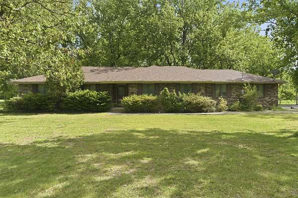 10 Acres of Land with Home for Sale in Springfield, Missouri