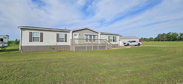 14 Acres of Land with Home for Sale in Newhope, Arkansas