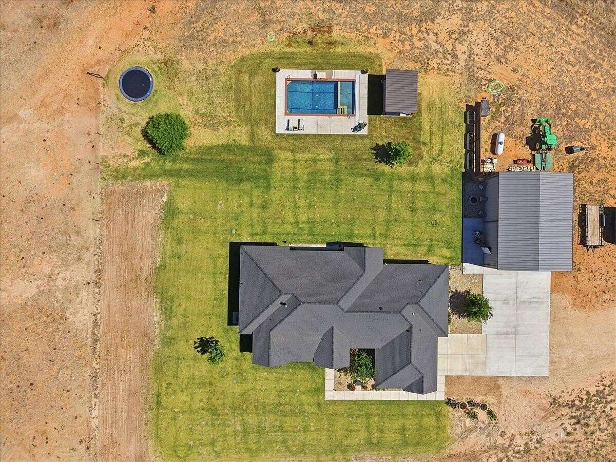 96 Acres of Agricultural Land with Home for Sale in Idalou, Texas