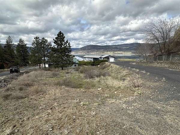 0.2 Acres of Residential Land for Sale in Seven Bays, Washington