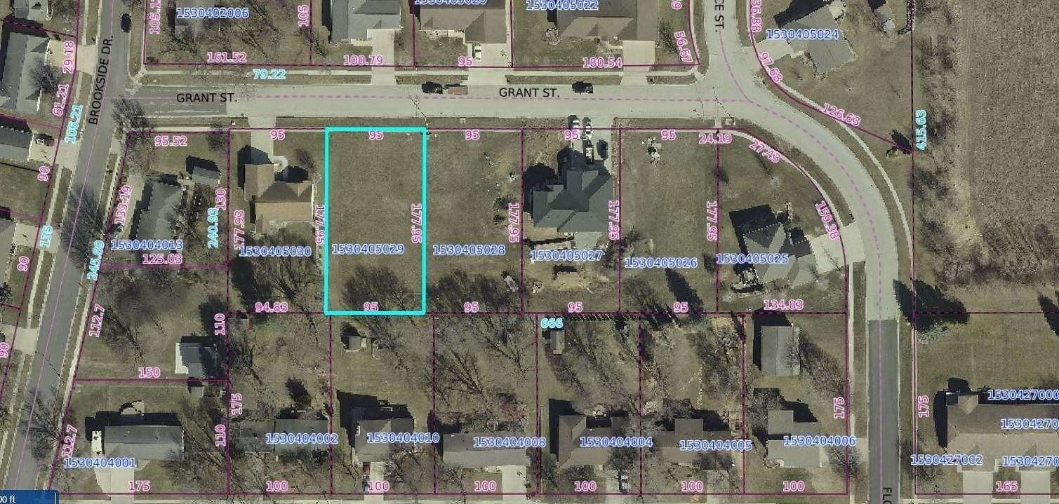 0.39 Acres of Residential Land for Sale in Parkersburg, Iowa