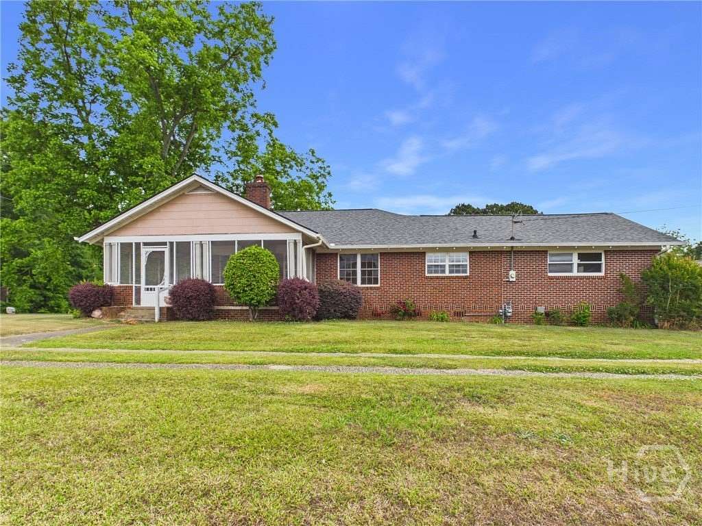 5 Acres of Land with Home for Sale in Bogart, Georgia