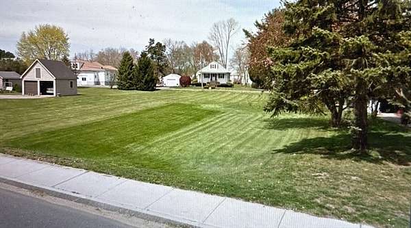 0.16 Acres of Residential Land for Sale in Taunton, Massachusetts