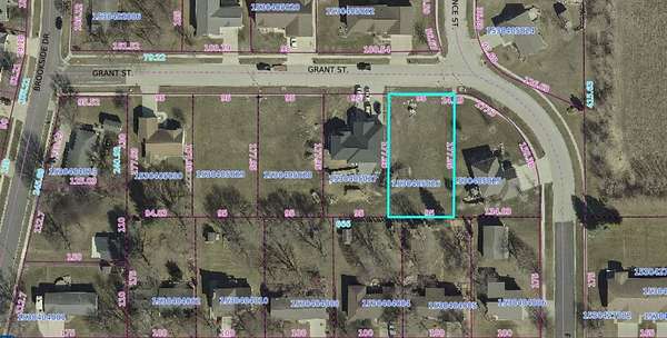 0.39 Acres of Residential Land for Sale in Parkersburg, Iowa