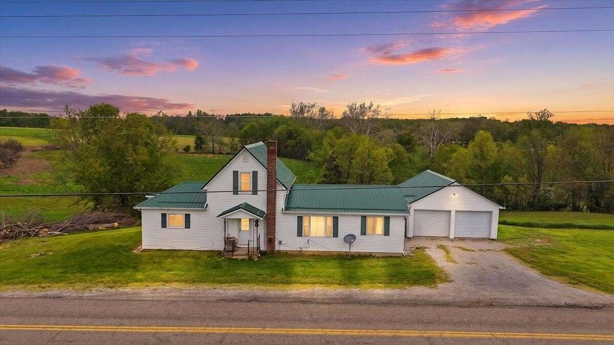 3.89 Acres of Land with Home for Sale in Mount Vernon, Ohio