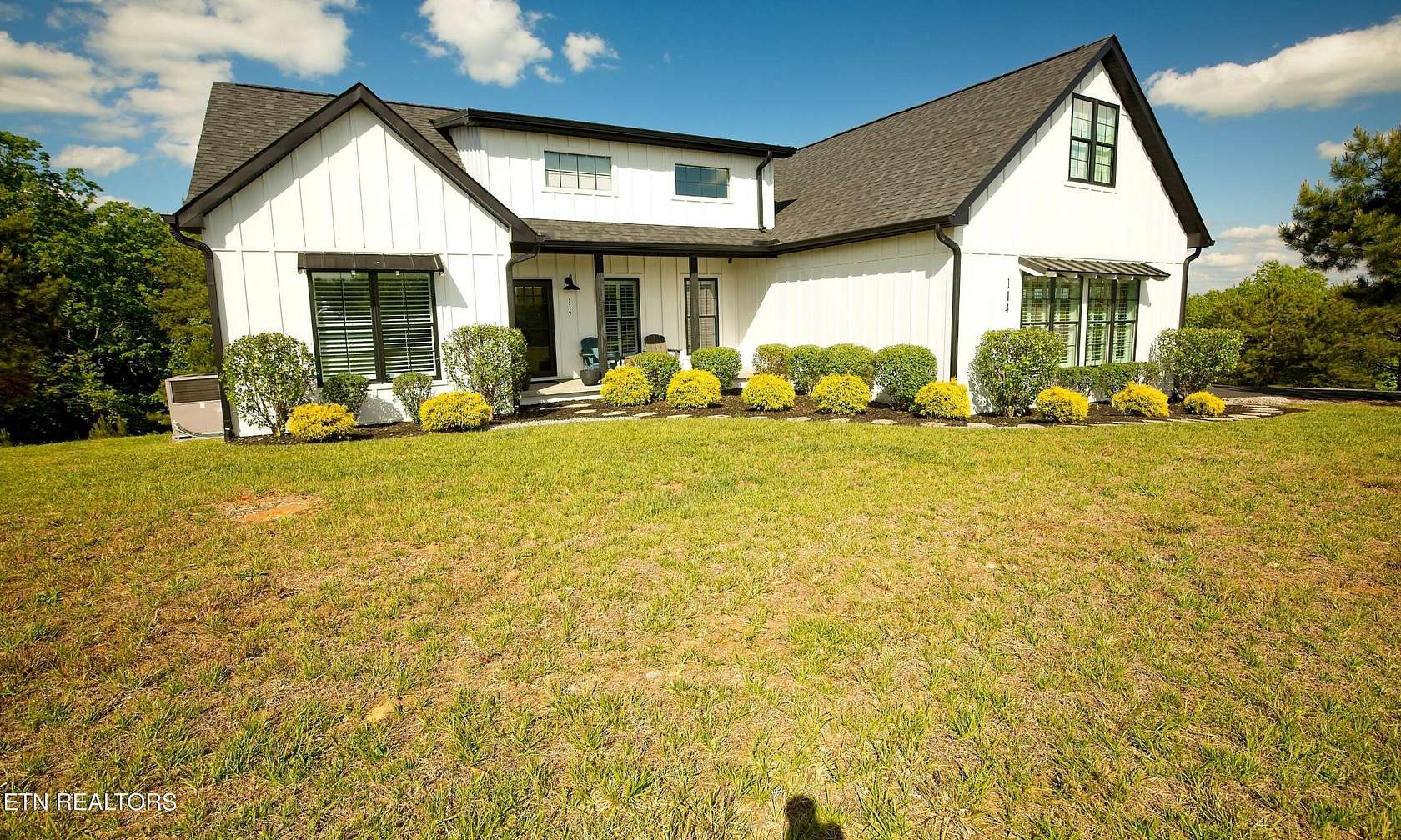 1.84 Acres of Land with Home for Sale in Jamestown, Tennessee