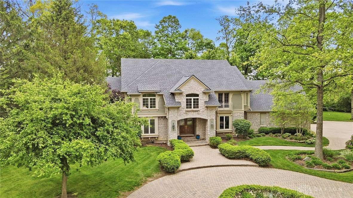 9.6 Acres of Land with Home for Sale in Springboro, Ohio