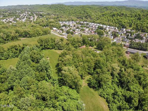 30 Acres of Land for Sale in Bristol, Tennessee