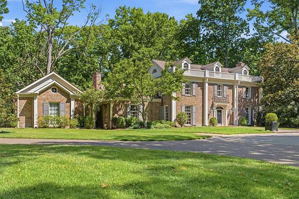 2 Acres of Land with Home for Sale in Nashville, Tennessee