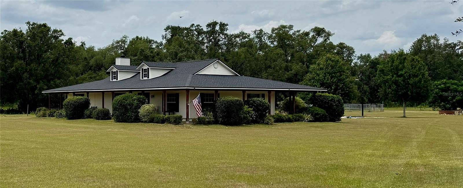 17 Acres of Land with Home for Lease in Groveland, Florida