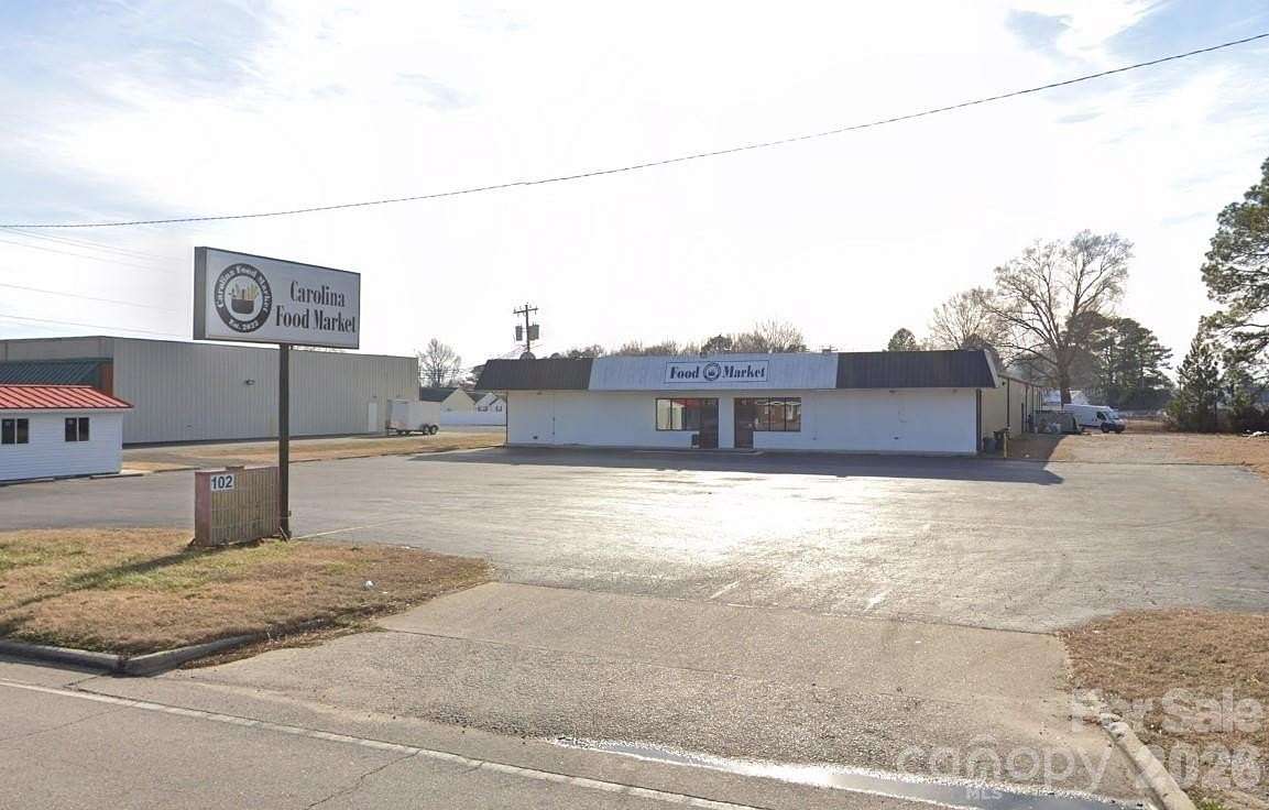 2 Acres of Mixed-Use Land for Sale in Stantonsburg, North Carolina