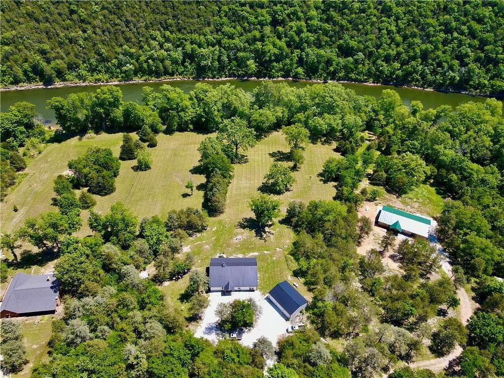 6.4 Acres of Land with Home for Sale in Eureka Springs, Arkansas