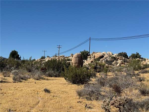 1.23 Acres of Residential Land for Sale in Yucca Valley, California