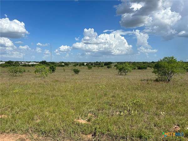 4.56 Acres of Land for Sale in Floresville, Texas