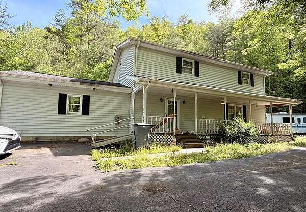 2 Acres of Land with Home for Sale in Prestonsburg, Kentucky