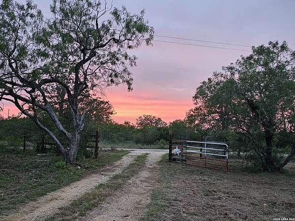 10.3 Acres of Land for Sale in Kingsbury, Texas
