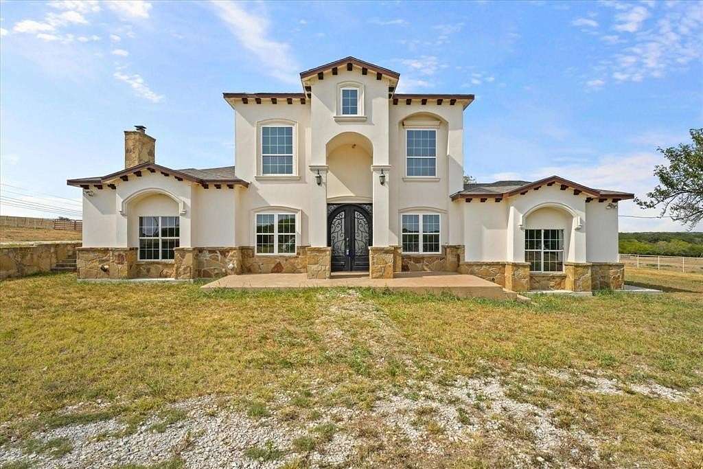 39.8 Acres of Land with Home for Sale in Sanger, Texas