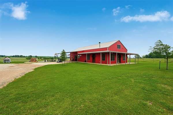 30.6 Acres of Land with Home for Sale in Robinson, Texas