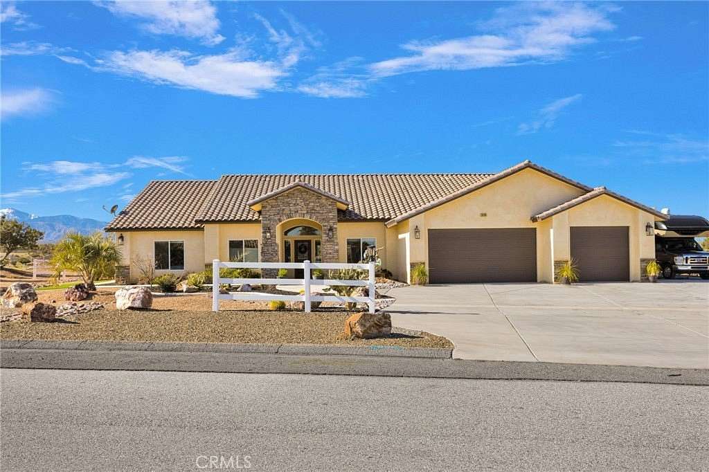 2 Acres of Land with Home for Sale in Oak Hills, California