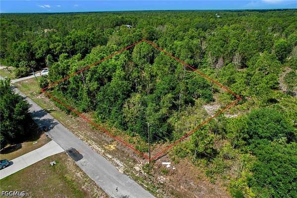 1 Acre of Residential Land for Sale in Lehigh Acres, Florida