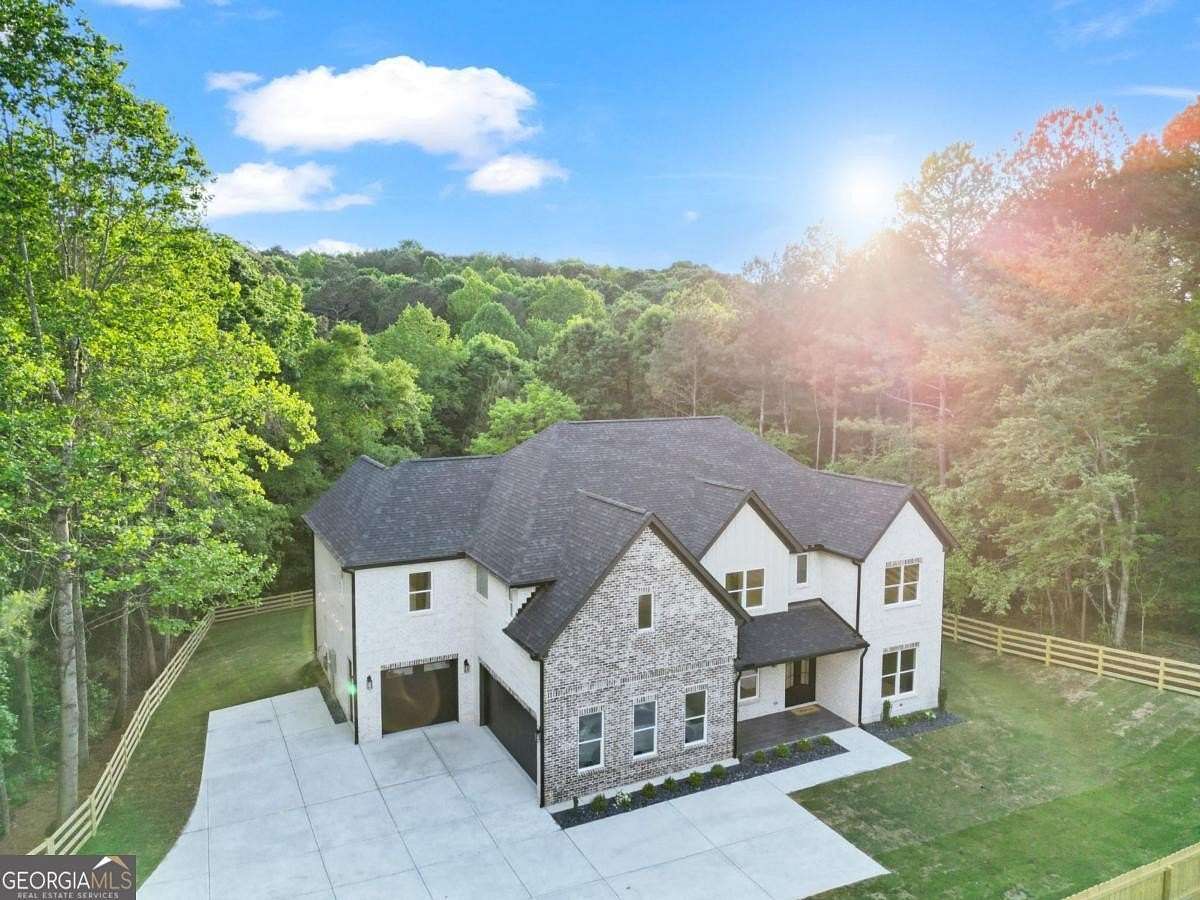 1.86 Acres of Land with Home for Sale in Dacula, Georgia