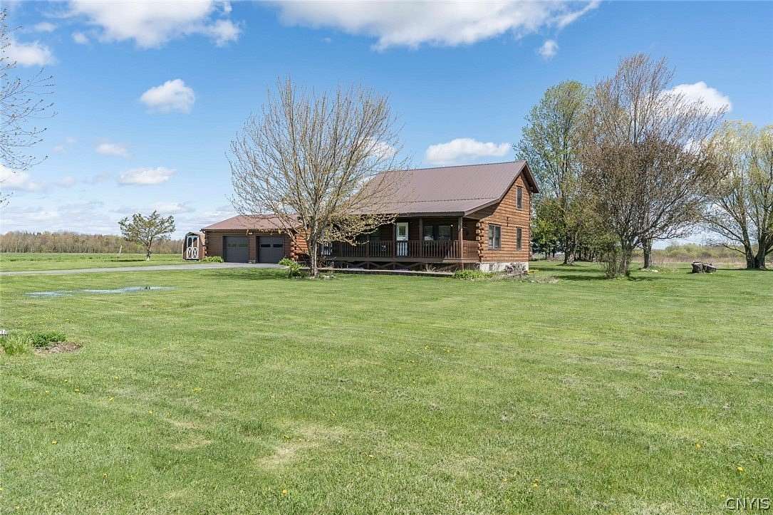 5 Acres of Land with Home for Sale in Philadelphia, New York