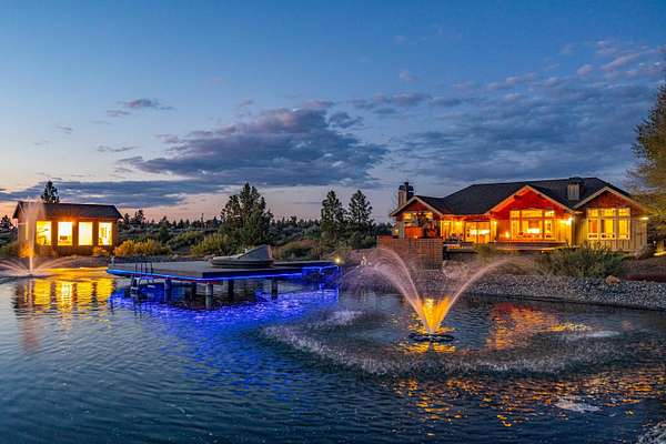 25 Acres of Land with Home for Sale in Bend, Oregon