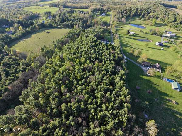 10 Acres of Recreational & Residential Land for Sale in Pittstown, New York