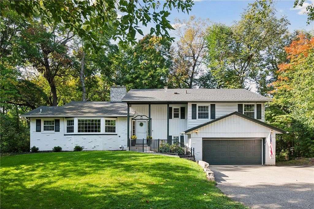 1.53 Acres of Land with Home for Sale in Wayzata, Minnesota