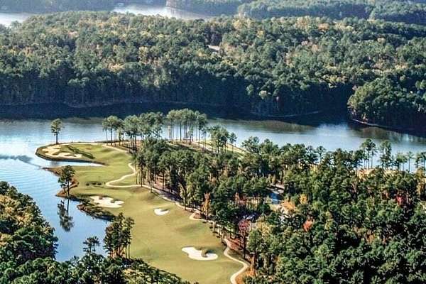 0.33 Acres of Residential Land for Sale in McCormick, South Carolina