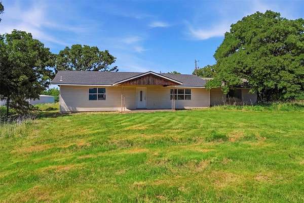 5.17 Acres of Improved Mixed-Use Land for Sale in Wanette, Oklahoma