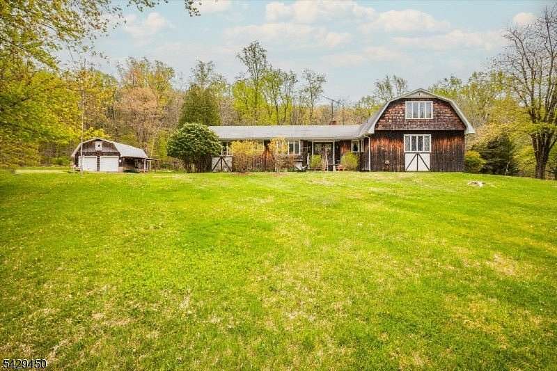 3 Acres of Land with Home for Sale in Tewksbury Township, New Jersey