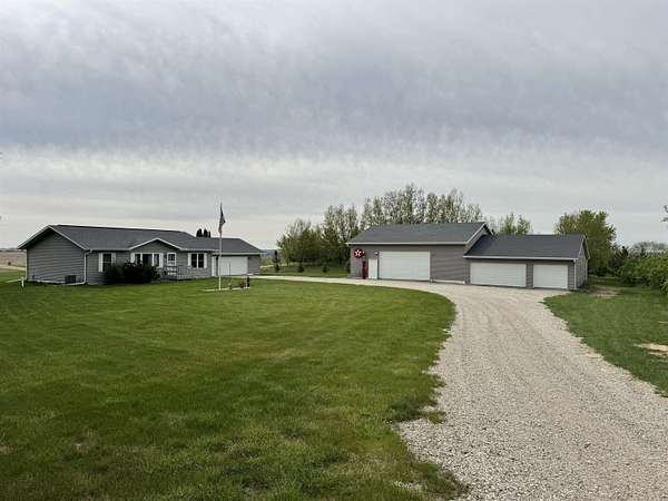 4.15 Acres of Land with Home for Sale in Sioux City, Iowa