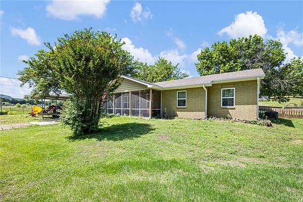 37 Acres of Land with Home for Sale in Russellville, Arkansas