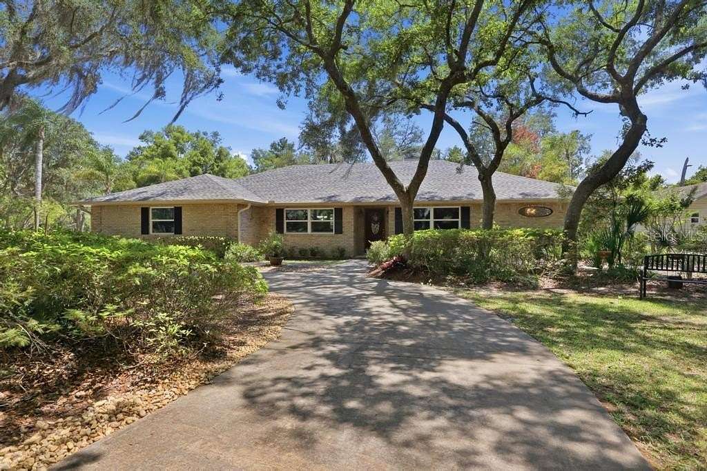 2.5 Acres of Land with Home for Sale in DeLand, Florida