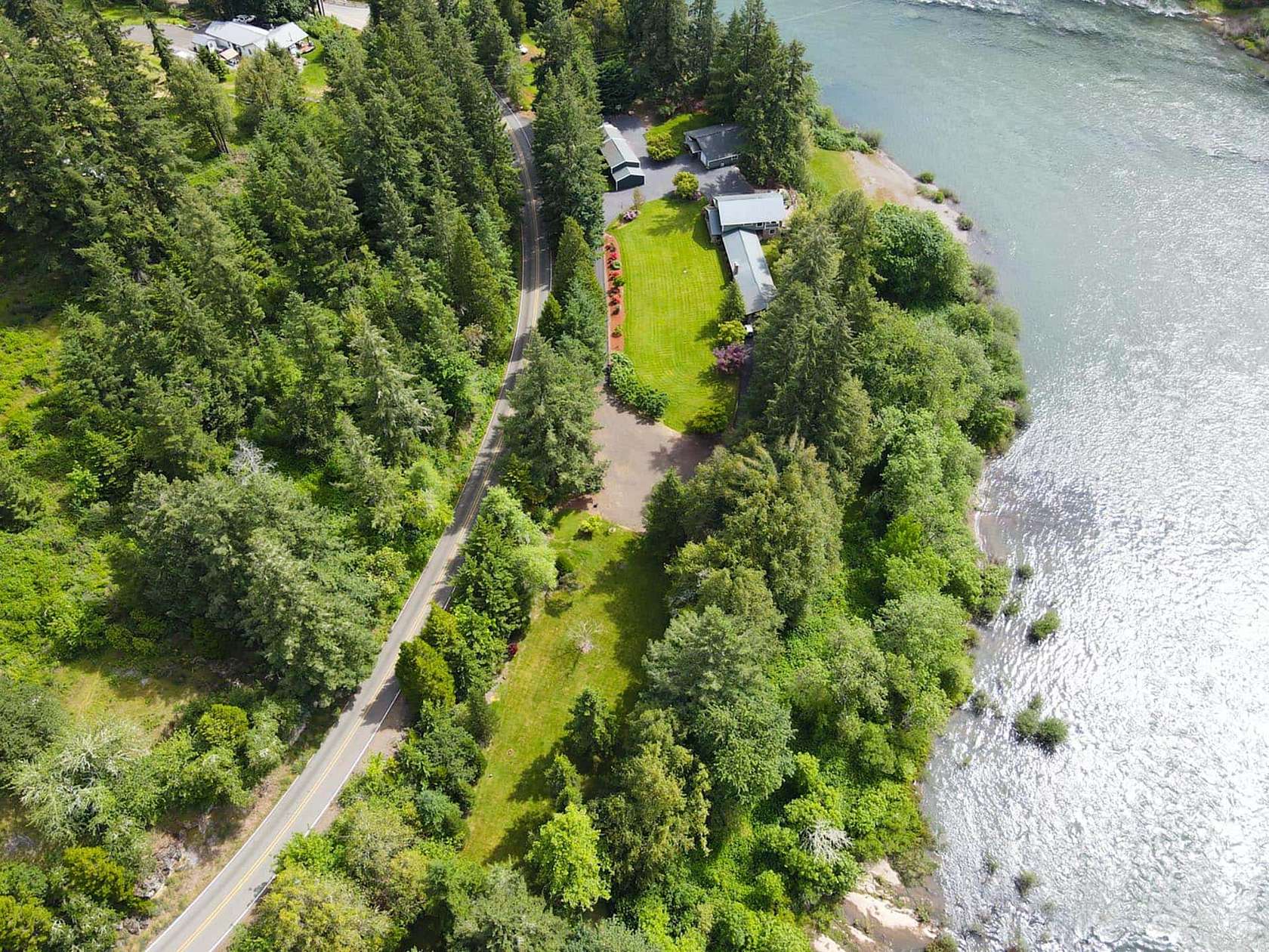 4 Acres of Land for Sale in Oakland, Oregon