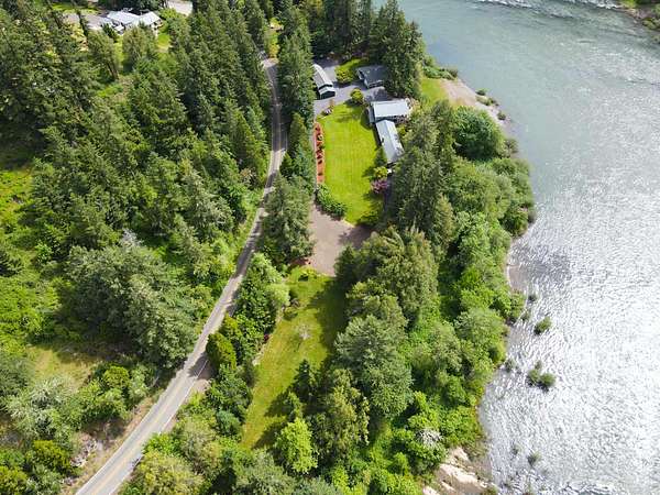 4 Acres of Land for Sale in Oakland, Oregon