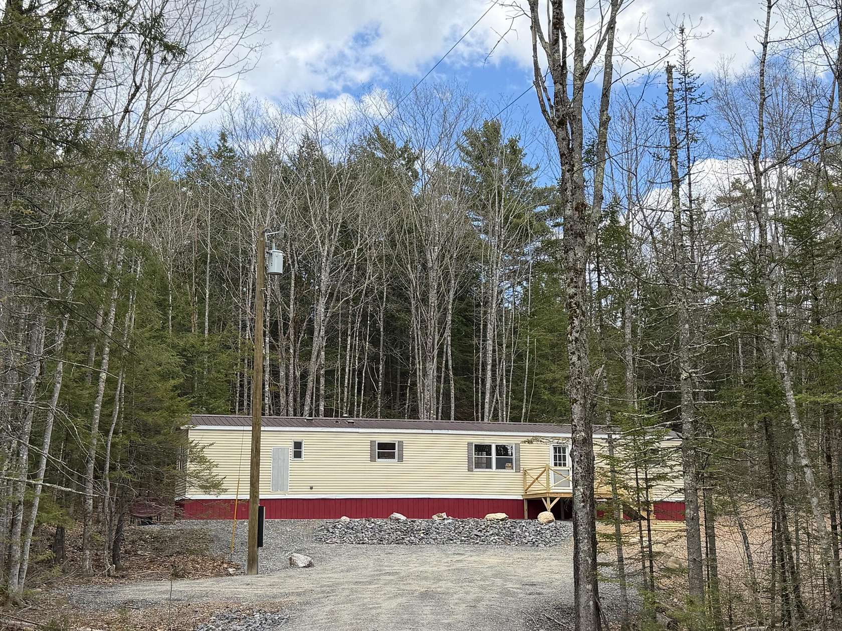 2 Acres of Land with Home for Sale in Dresden Town, Maine