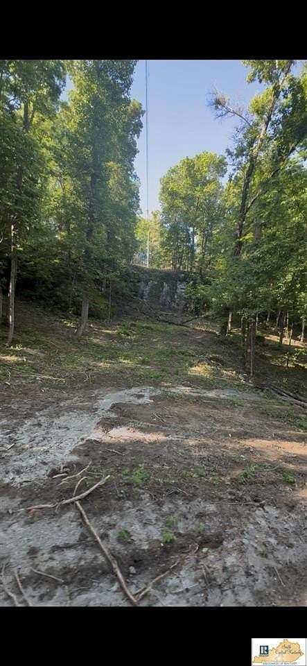 0.71 Acres of Land for Sale in Mammoth Cave, Kentucky
