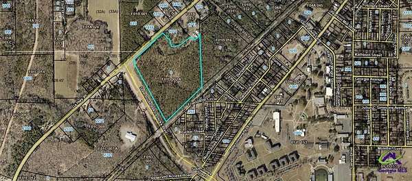 32 Acres of Recreational & Residential Land for Sale in Fort Valley, Georgia