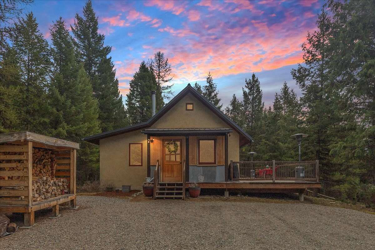10 Acres of Land with Home for Sale in Eureka, Montana