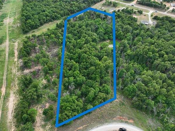 3.86 Acres of Residential Land for Sale in Harrah, Oklahoma