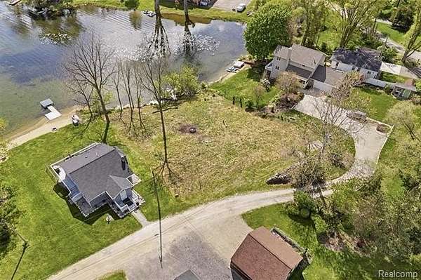0.45 Acres of Residential Land for Sale in Hamburg Township, Michigan